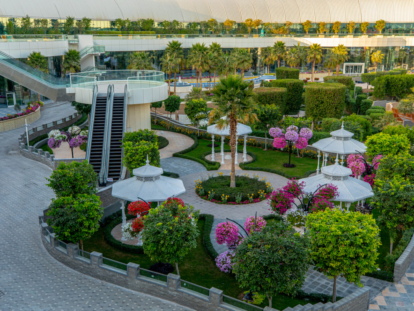 Central Park garden inside Cityland Mall